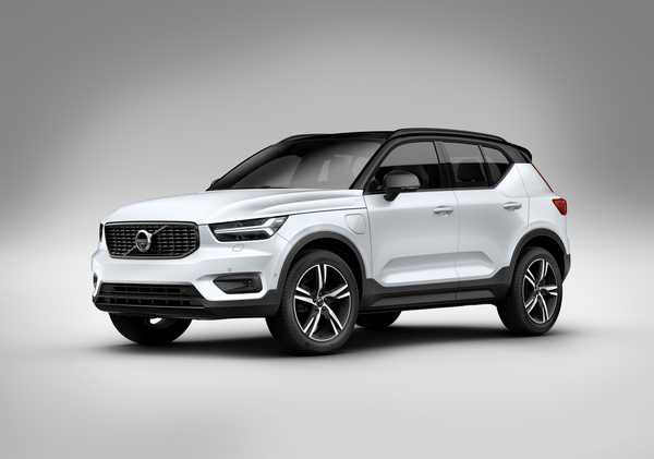 2022 Volvo  XC40 T4 R Design for sale, rent and lease on DriveNinja.com