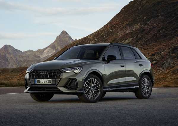 2021 Audi  Q3 35 TFSI advanced S tronic 1.4L for sale, rent and lease on DriveNinja.com